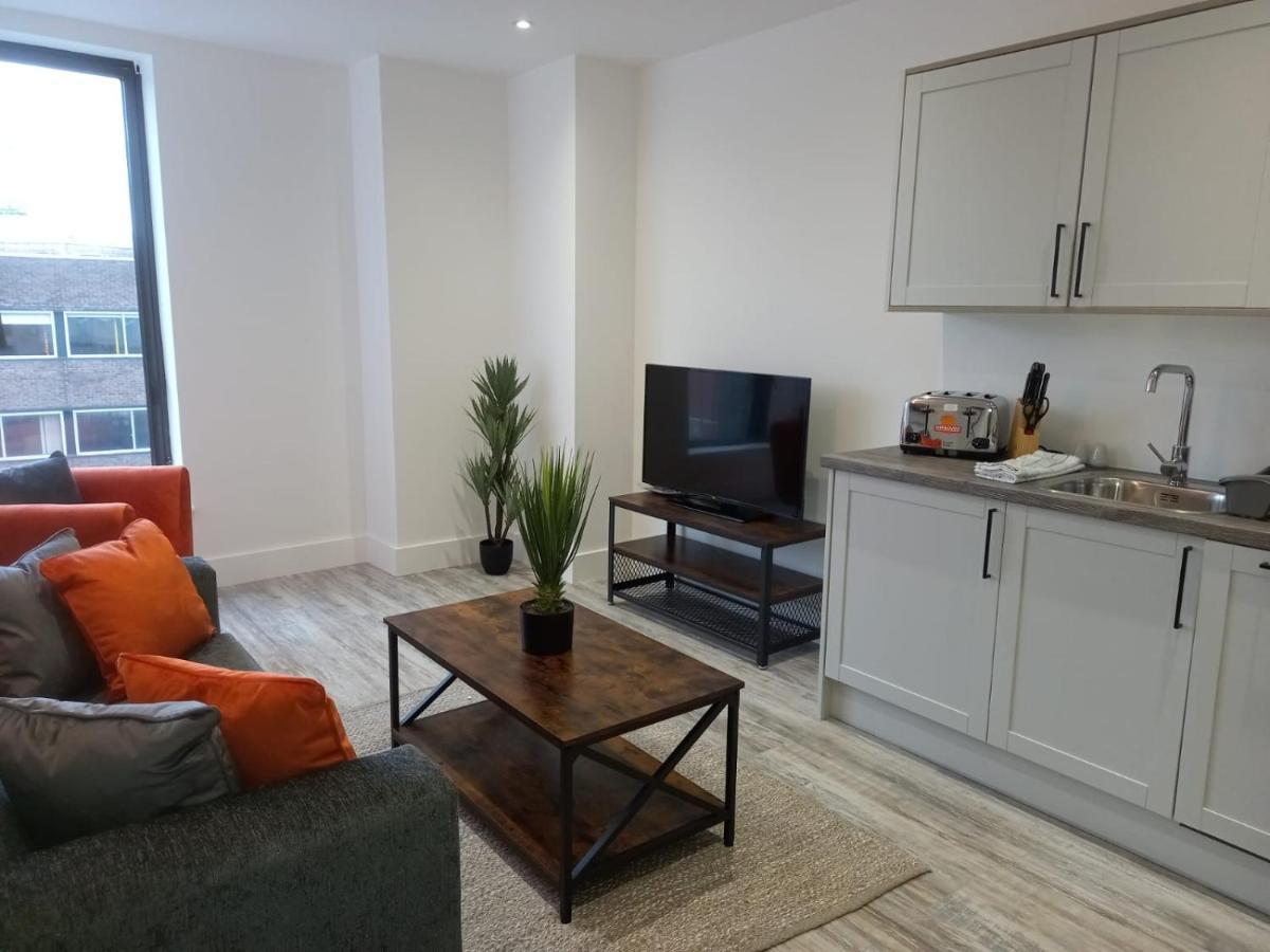 Kingsbridge Point - Cosy One Bed Apartments Near Town Centre, Swindon Exterior photo